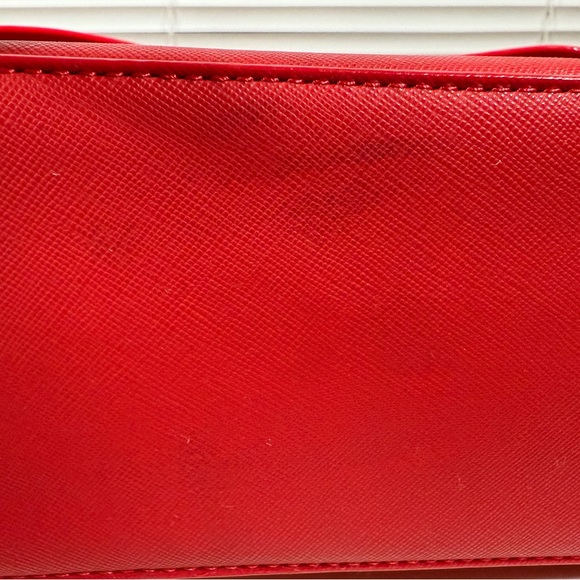 Betsey Johnson Red Bow Crossbody - Picture 9 of 12